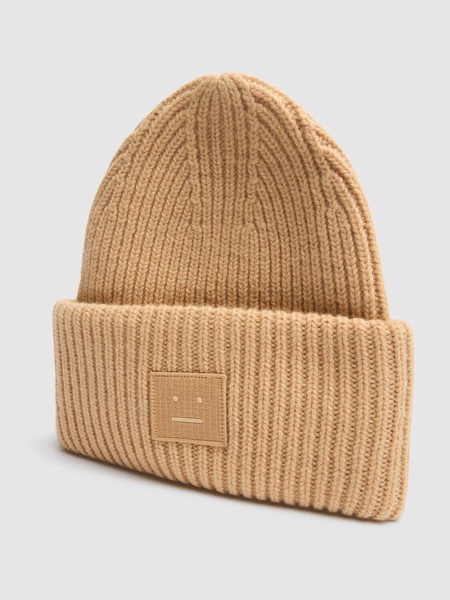 Pansy 'n Face wool beanie