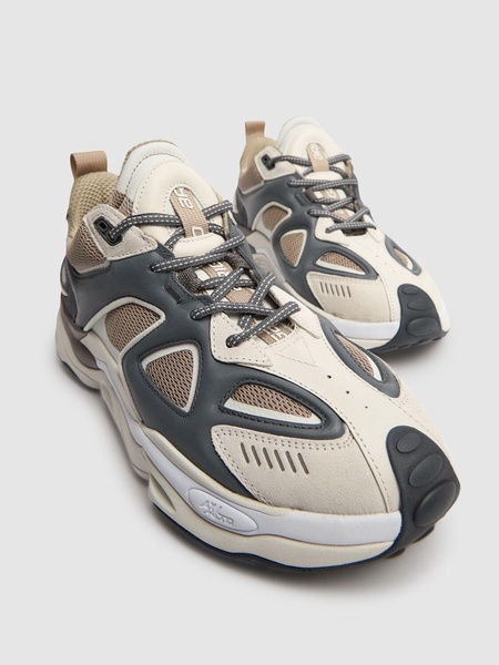 Satellite Runner sneakers