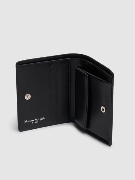 Grained leather clip wallet