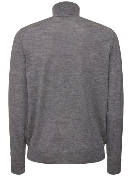 Superfine wool knit slim fit sweater