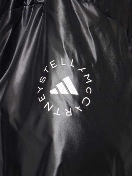 Short puffer jacket