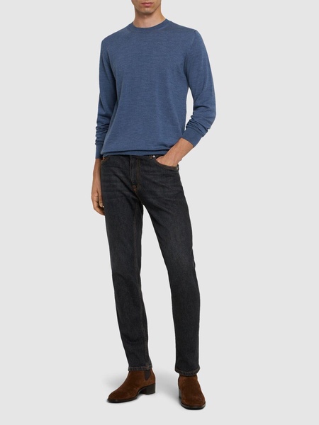 Crewneck knit sweater