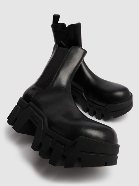 Bulldozer Chelsea boots