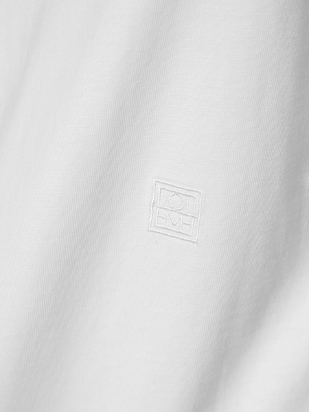 Curved seam cotton t-shirt