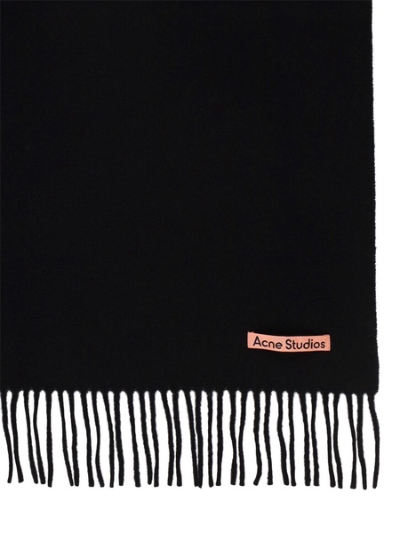 Wool logo scarf