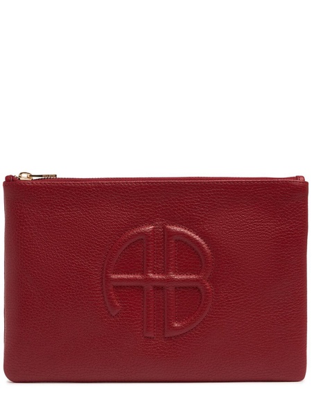 Lili pebbled leather pouch