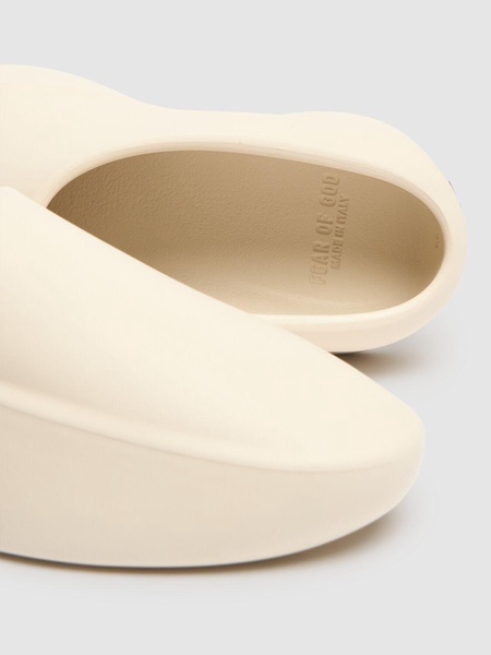 Runner rubber slippers
