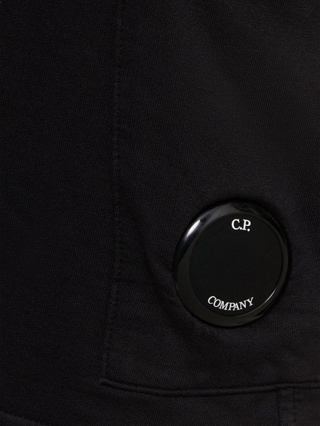 Light fleece cargo lens shorts