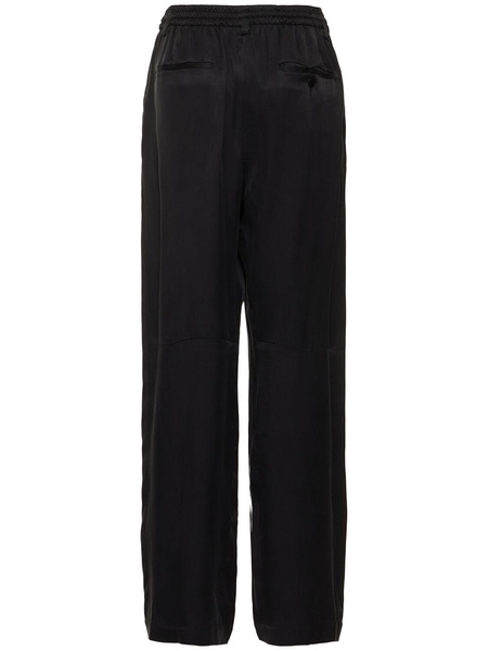 Pleated baggy pants
