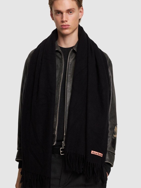 Wool logo scarf