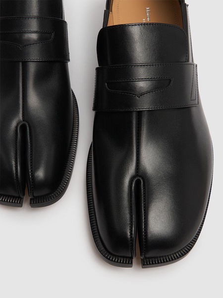 Leather Tabi loafers