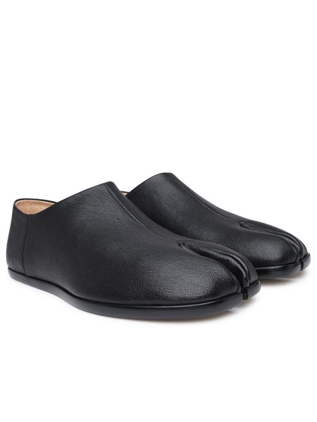 Maison Margiela Tabi Loafers In Black Leather Men