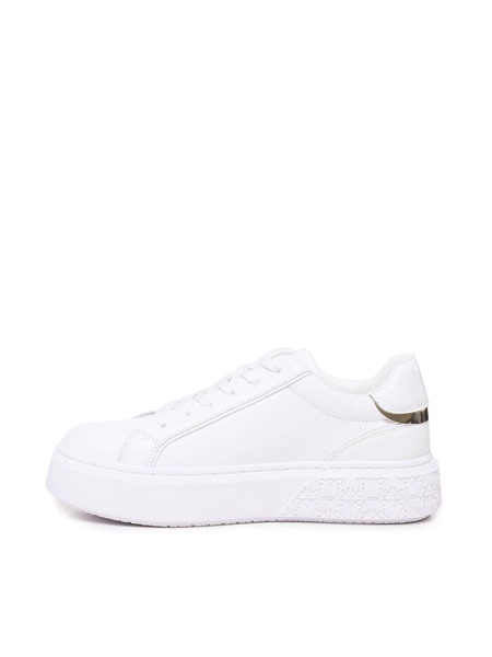 White Low Top Sneakers with Love Birds Diamond Cut in Leather Woman