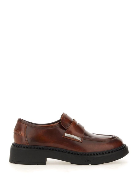 SHINY NAPPA LEATHER MEDUSA LOAFER