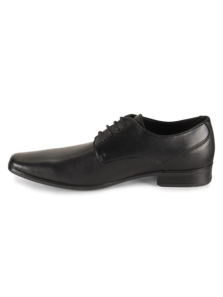 Brodie Leather Derby Shoes