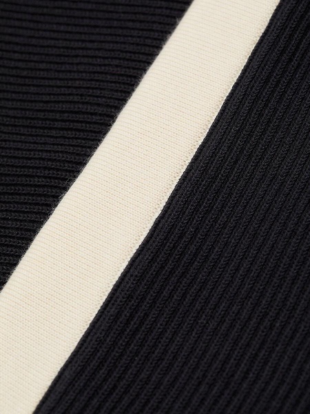 Contrast Rib-Knit Sweater Vest