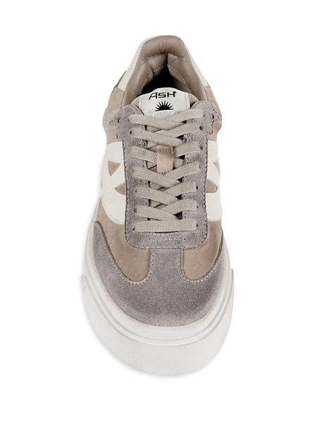 Suede Stardew Low Top Sneakers