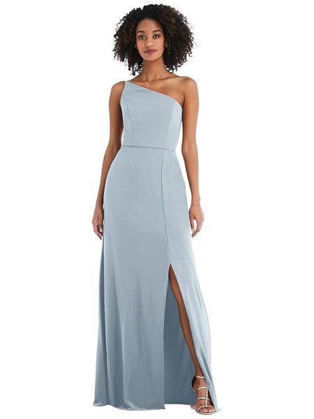 skinny one-shoulder trumpet gown with front slit