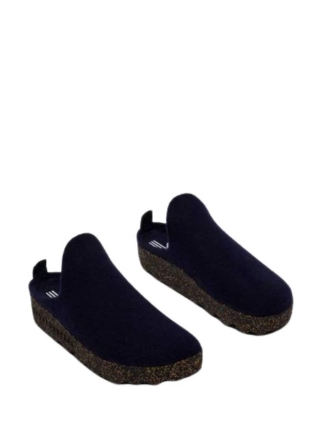 unisex round toe come mule in navy