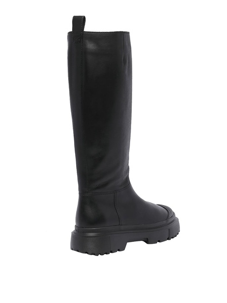 H619 boots