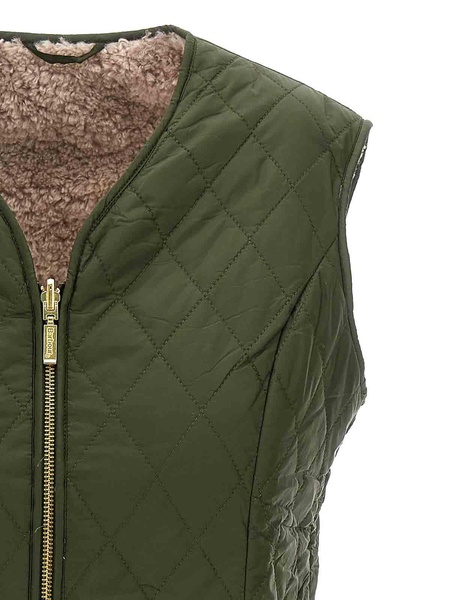 markenfield vest