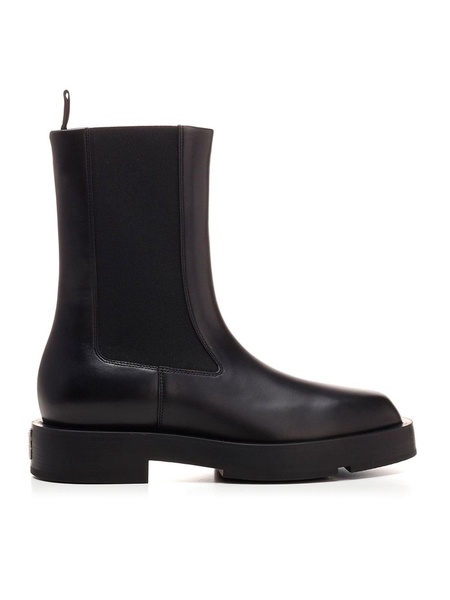 4G Chelsea boots in black