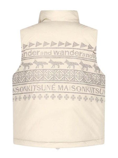 X Maison Kitsun Gilet Nordic Border