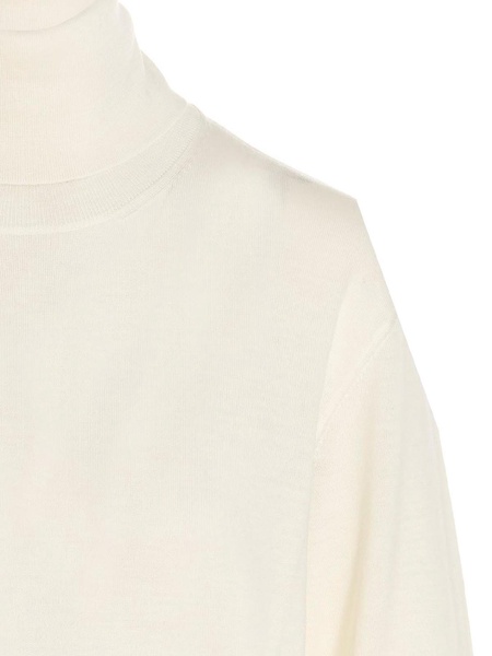 Wool turtleneck