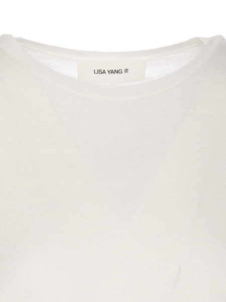 Ari T-Shirt