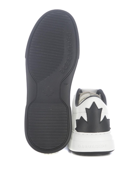 Bumper sneakers