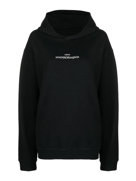Logo-print long-sleeve hoodie