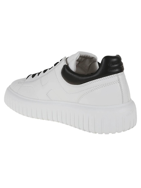 Sneakers logate