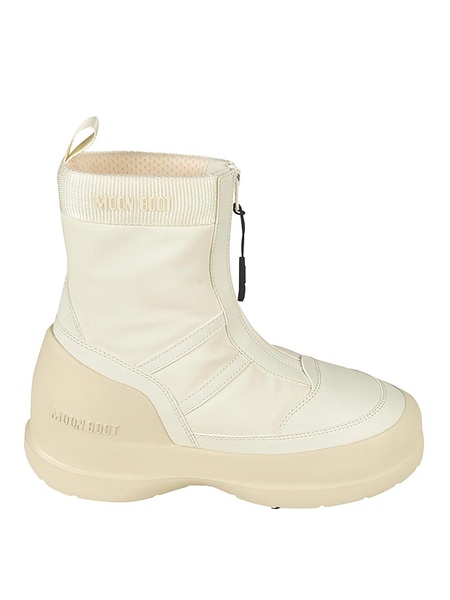 Boots White