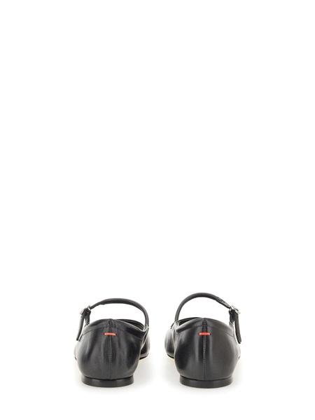 Uma flat shoes