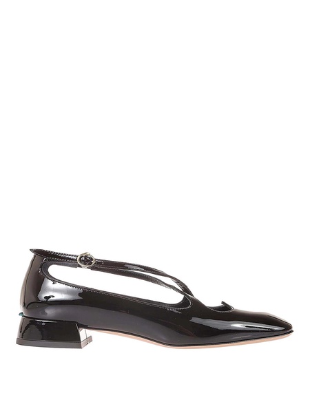 Patent leather sandals