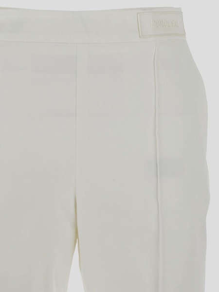 Tapered leg trousers