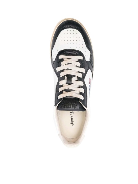Trainers