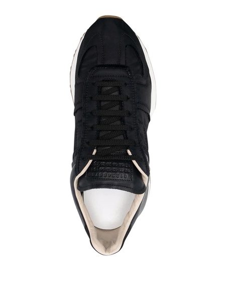 50  50 trainers