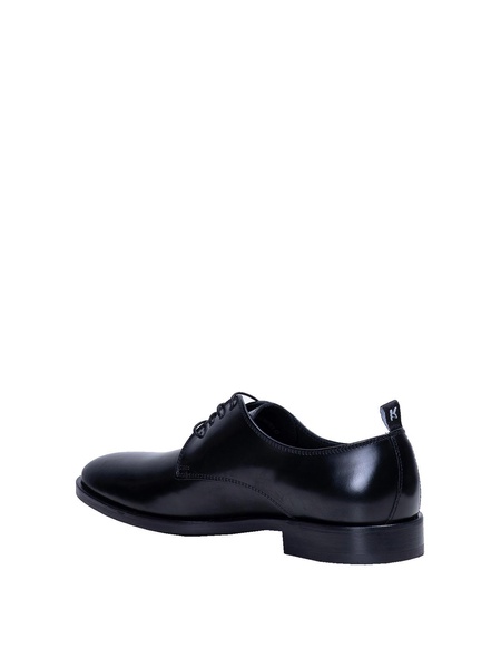 Bureau derby lace