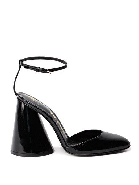 Luz pumps