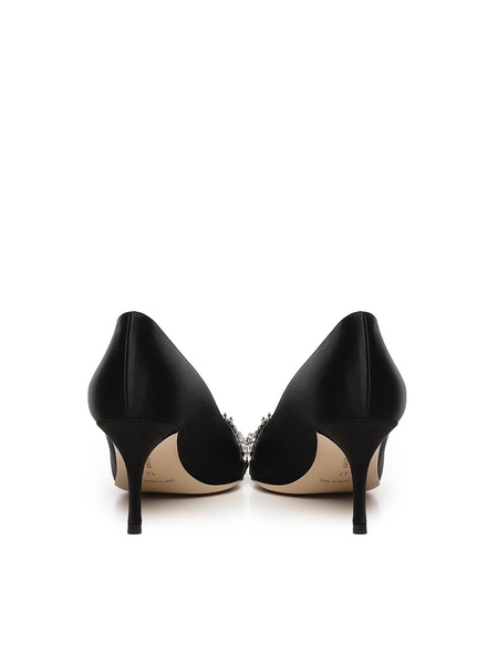 Satin pumps
