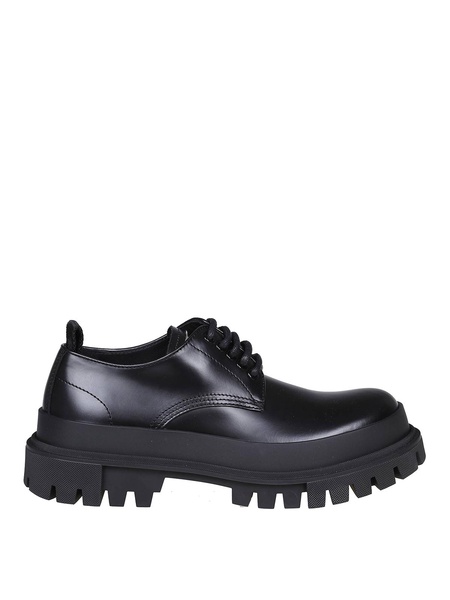 Leather lace-ups