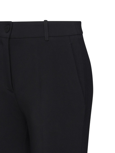 Tight-Fitting Trousers