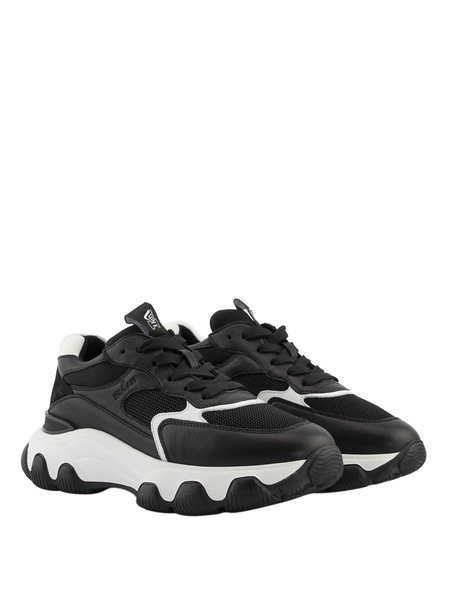 Hyperactive sneakers