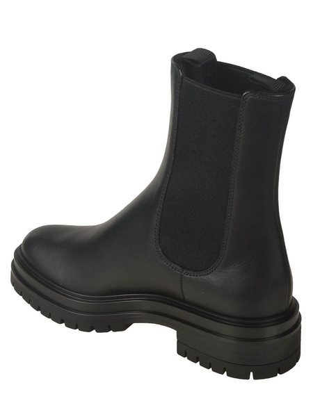 Boots Black