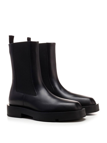 4G Chelsea boots in black