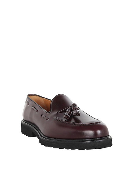 Tassel loafer