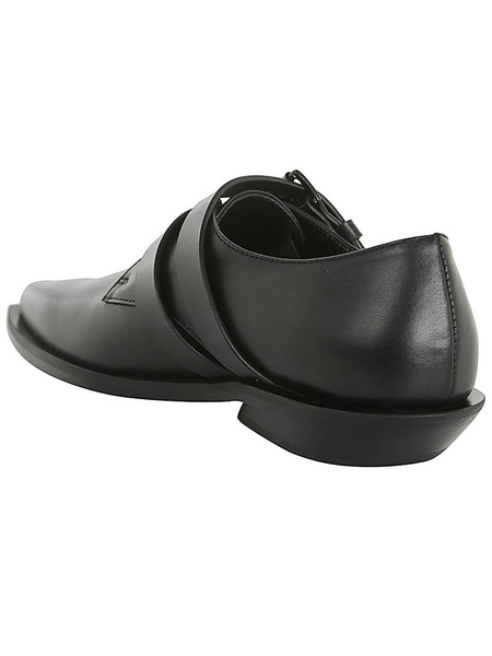 Classic shoes