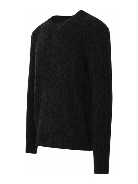 Cable knit