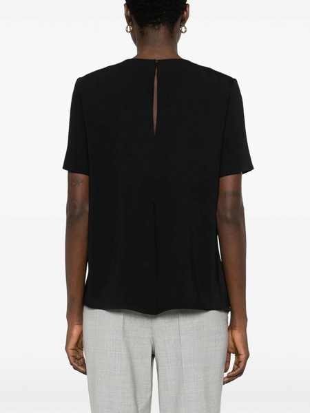 Short-sleeved blouse